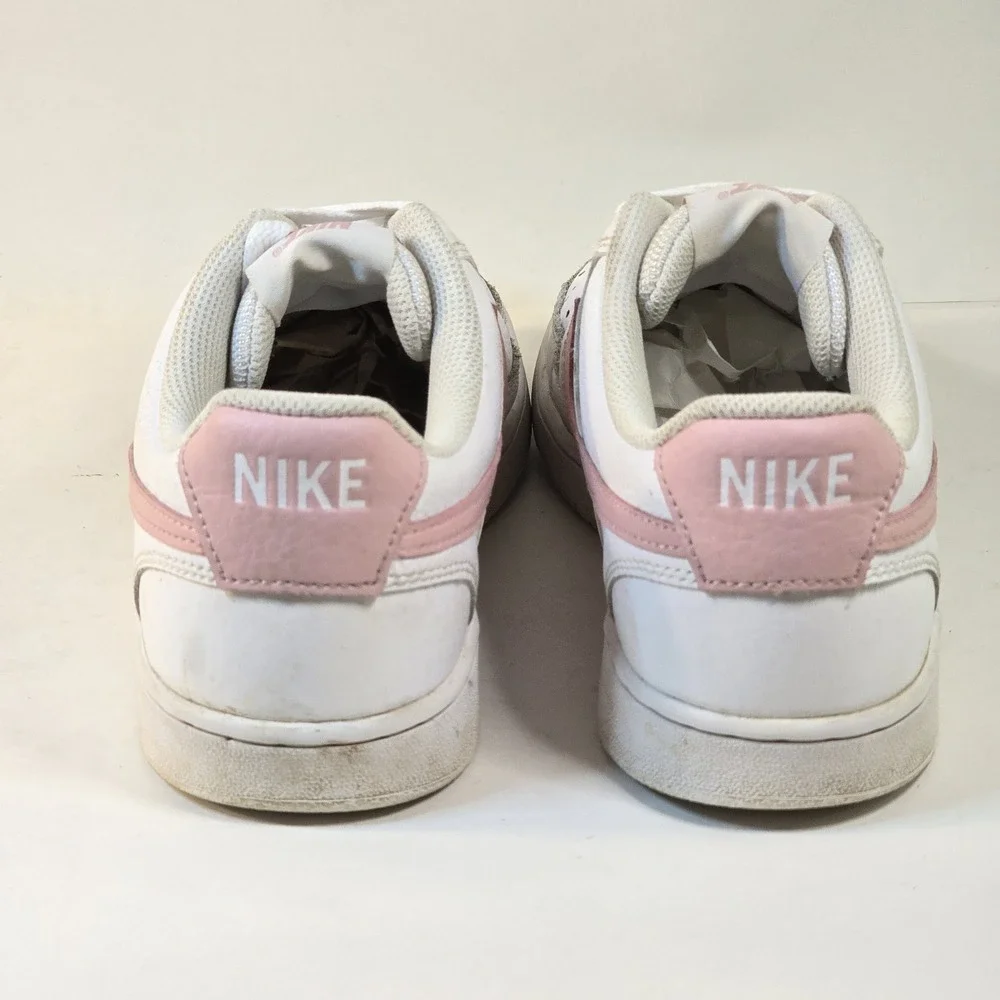 Nike White and Pink Low-Top Athletic Shoes